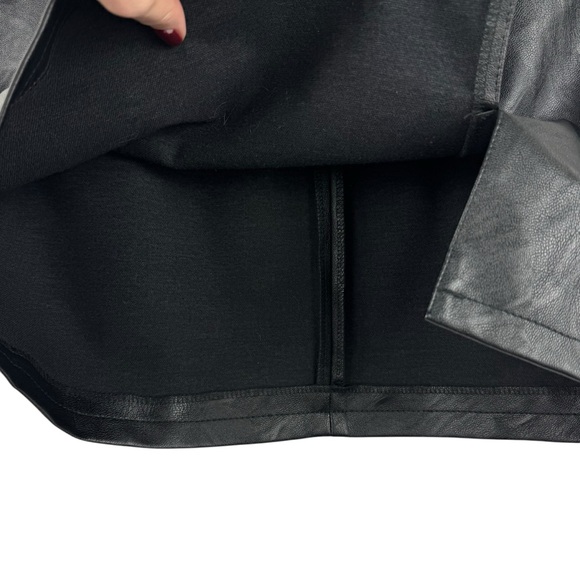 NWT TOPSHOP Faux Leather Mini Skirt Vegan Leather Split Party Holiday 4 Small - Picture 6 of 13